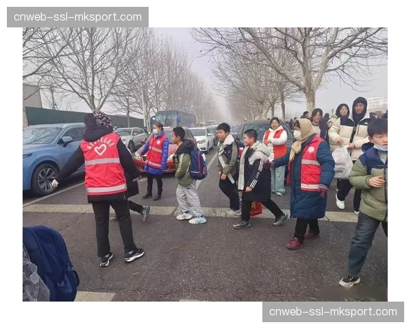 全明星周末举办地青岛启动城市氛围营造与志愿者培训